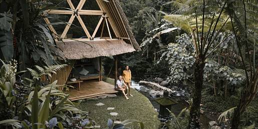 Pronajali dům a se třemi dětmi se odstěhovali na Bali. Žijí z peněz za pronájem a vrátit se neplánují