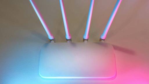 Jak funguje mesh Wi-Fi: Více jednotek vytváří jednu stabilní síť