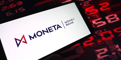 Bankomaty v Česku vydávají novou bankovku. Většina lidí ji nikdy nedržela v ruce