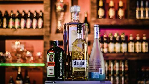 Játra, mozek, spánek: Měřitelné změny po dvou týdnech bez alkoholu