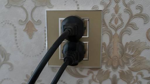 Nenápadný pomocník v domácnosti: Chytré prodlužovačky šetří energii i peníze