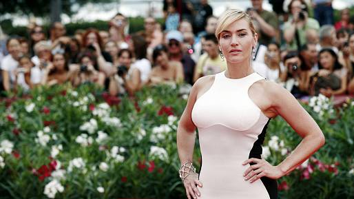 Herečka Kate Winsletová sdílí své osvědčené tipy na krásu: Tajemství zářící pokožky vás možná překvapí