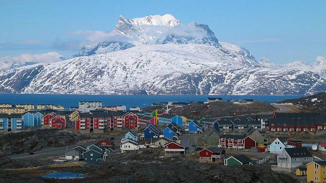 Humánní vězení v Grónsku lepší než koleje: 8000 m2 pro 76 vězňů, každý má svůj byt s francouzskými okny bez mříží