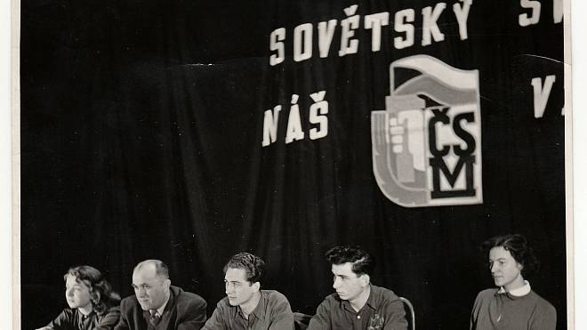 Kvíz: Pokud jste nezažili reálný socialismus, budete mít s tímto kvízem problémy! Generace Z by měla dát maximálně 3 body, pamětníci minimálně 8!