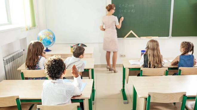 KVÍZ: 10 školních otázek, na kterých většina Čechů pohoří: Zvládnete je vy?