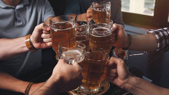 Hospodský kvíz: 10 otázek bez hádky u stolu? Vydrží prý jen 6 %