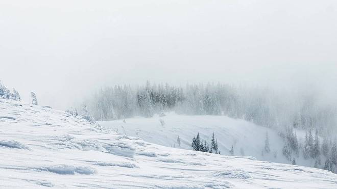 Polární vír se utrhl ze řetězu. Meteorologové varují: Česko čeká mráz, který přepíše historické tabulky