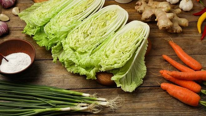 Čínské zelí nabízí více vitamínu C než některé ovoce: Přesto ho jíme málo