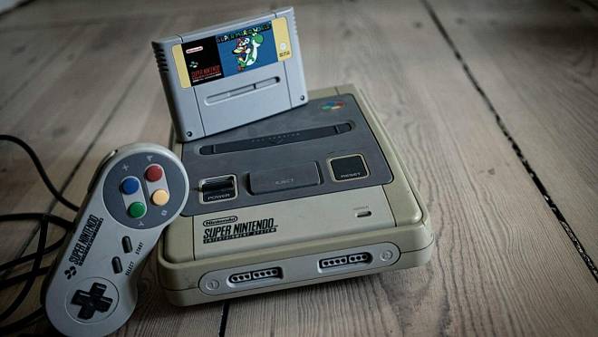 Nintendo v 80. letech znamenalo herní revoluci. Dnes se prodává za tisíce
