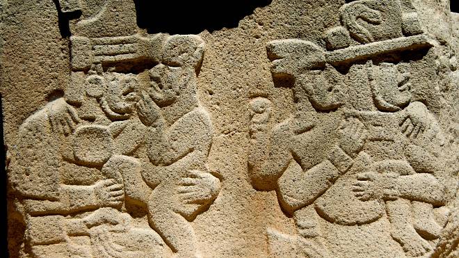 Neporušený mayský nález i po 1500 letech pokrytý barvou krve